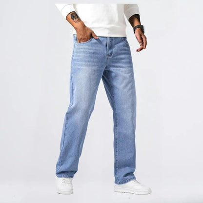 Jaxson | Losse jeans met rechte pijpen - FACCE. Amsterdam